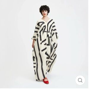 Black and White graphic patterned caftan with waist ties